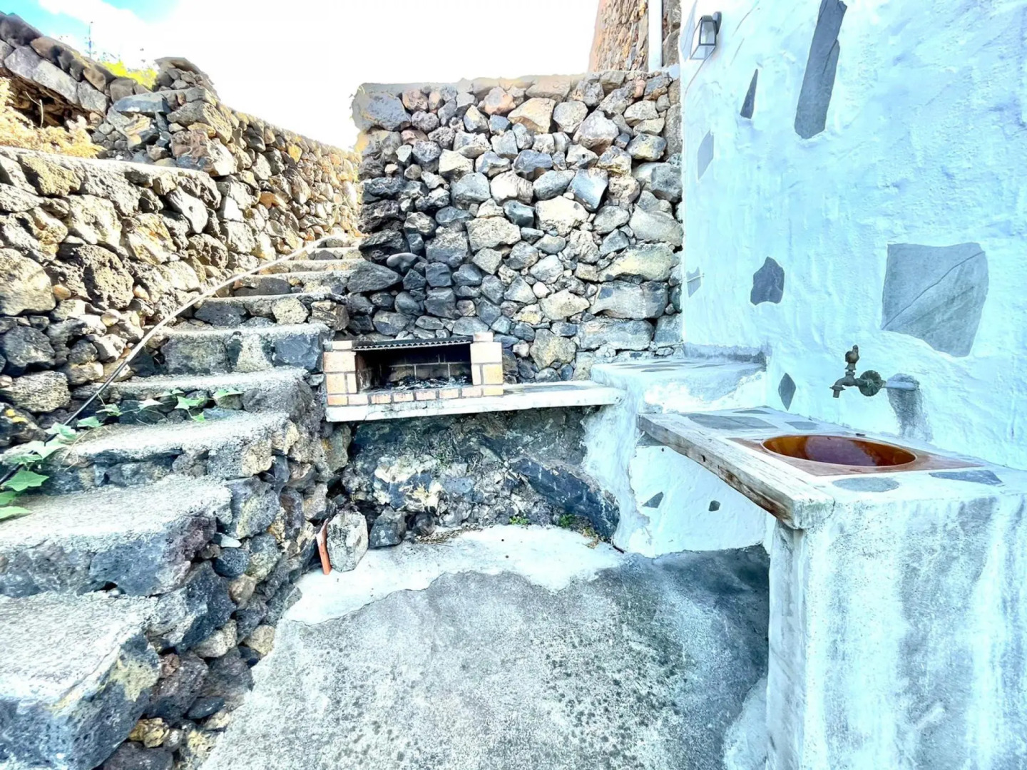 Casa rural con BBQ, Wifi y inolvidable vista a océano, El Hierro