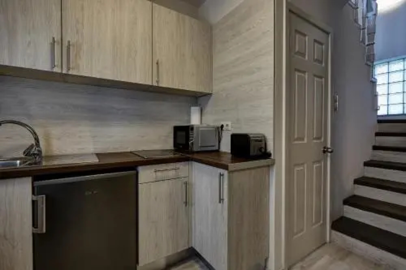 Óvár Apartman Hotel