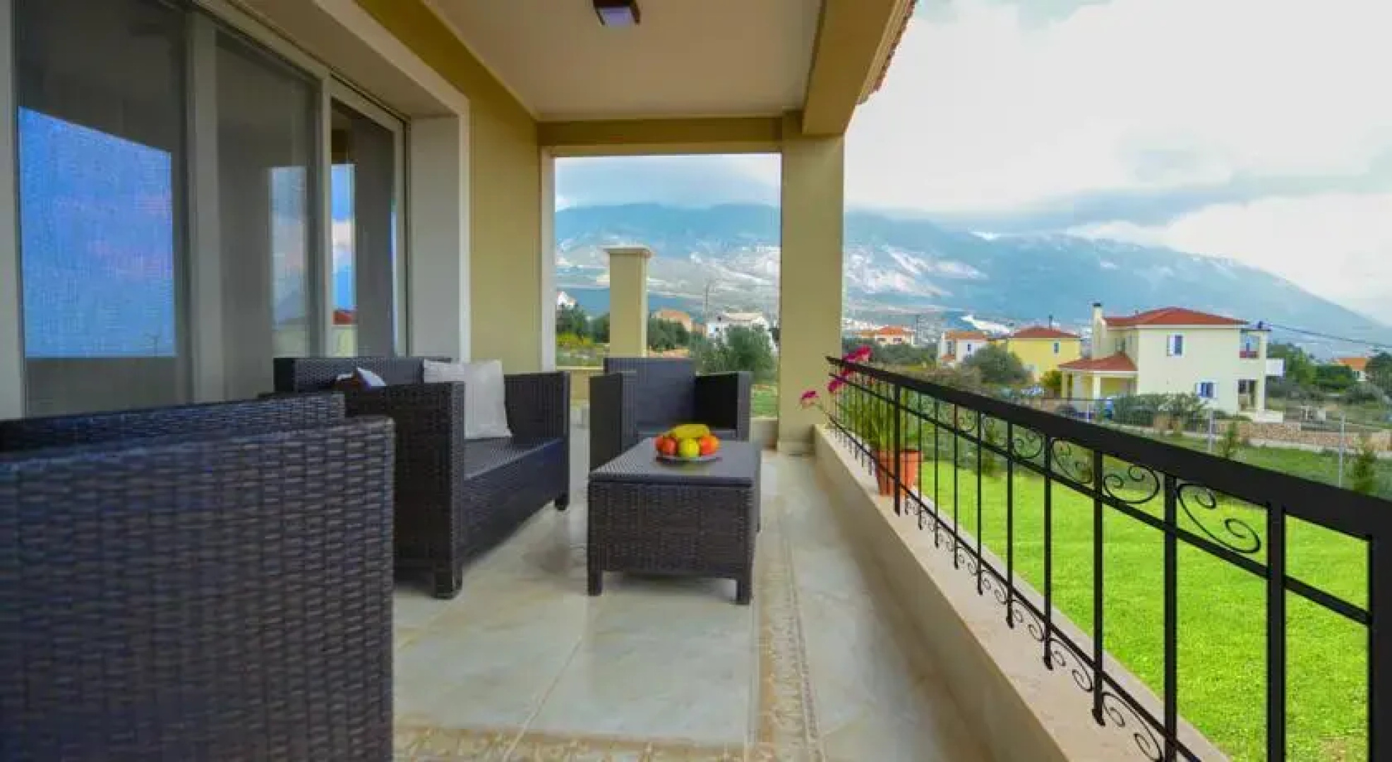 Sailing Villa Karavados