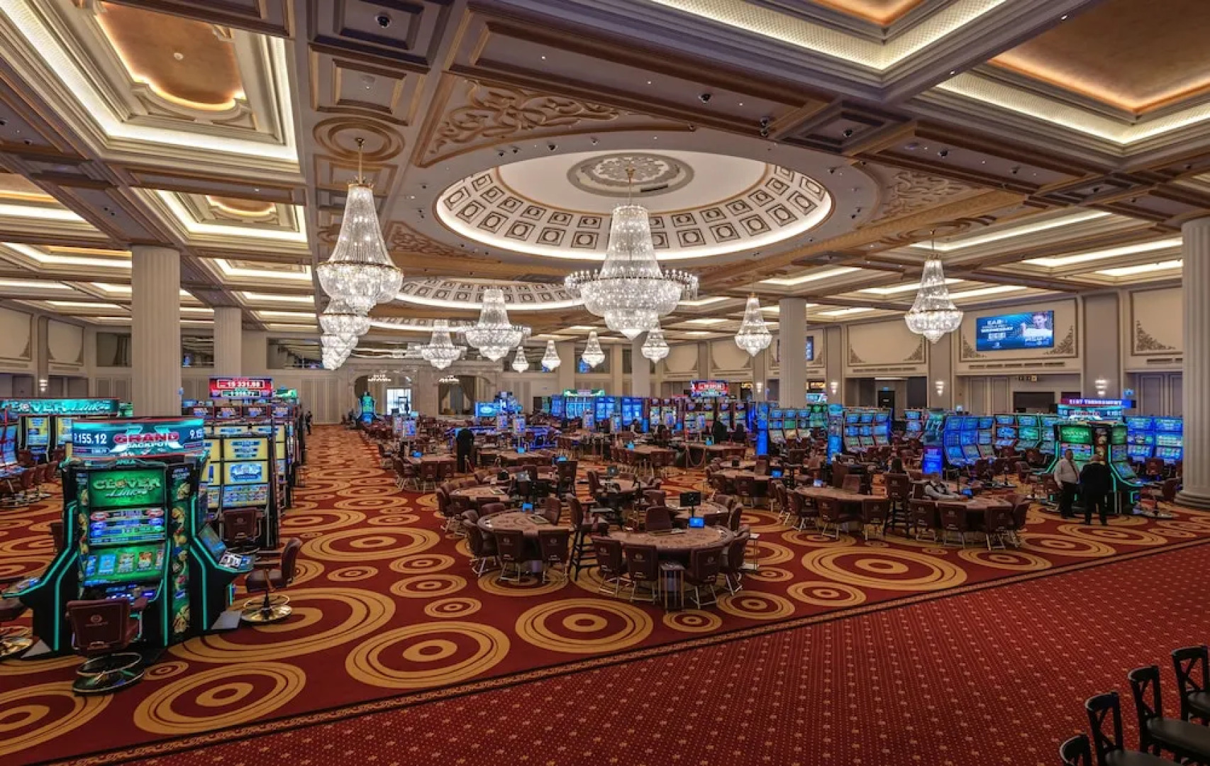 GoldenEye Hotel & Casino