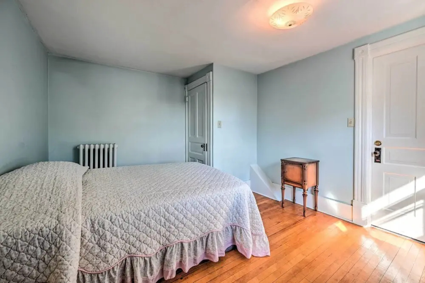 Victorian Apartment < 1 Mi to Wisconsin River