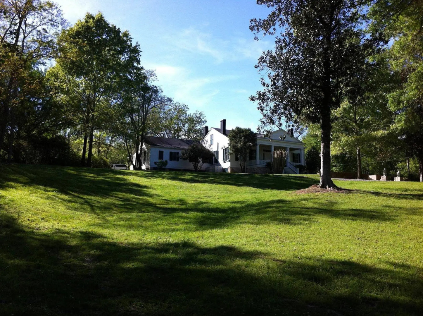 Collina Plantation Inn
