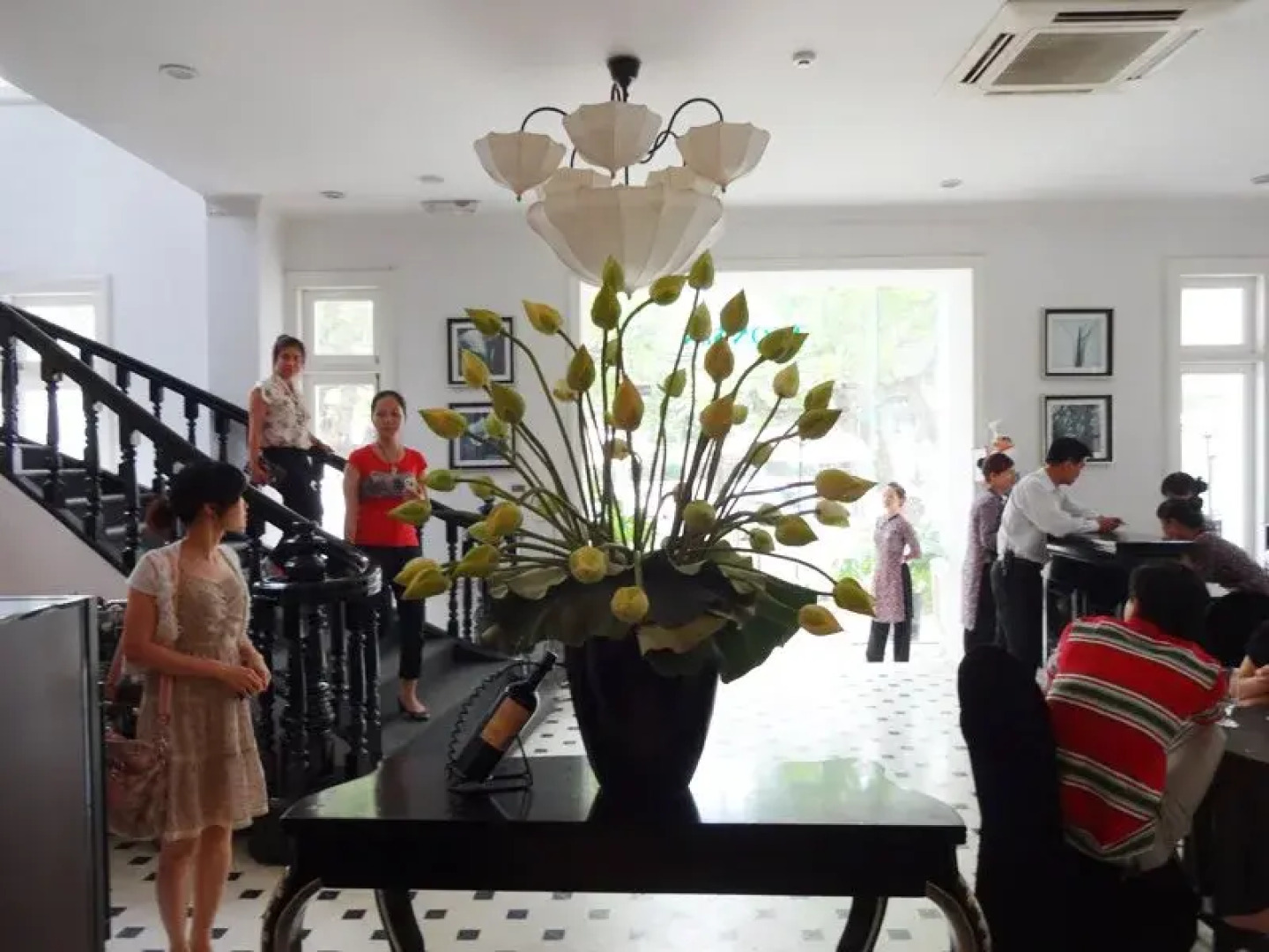 Biệt thự xanh lam