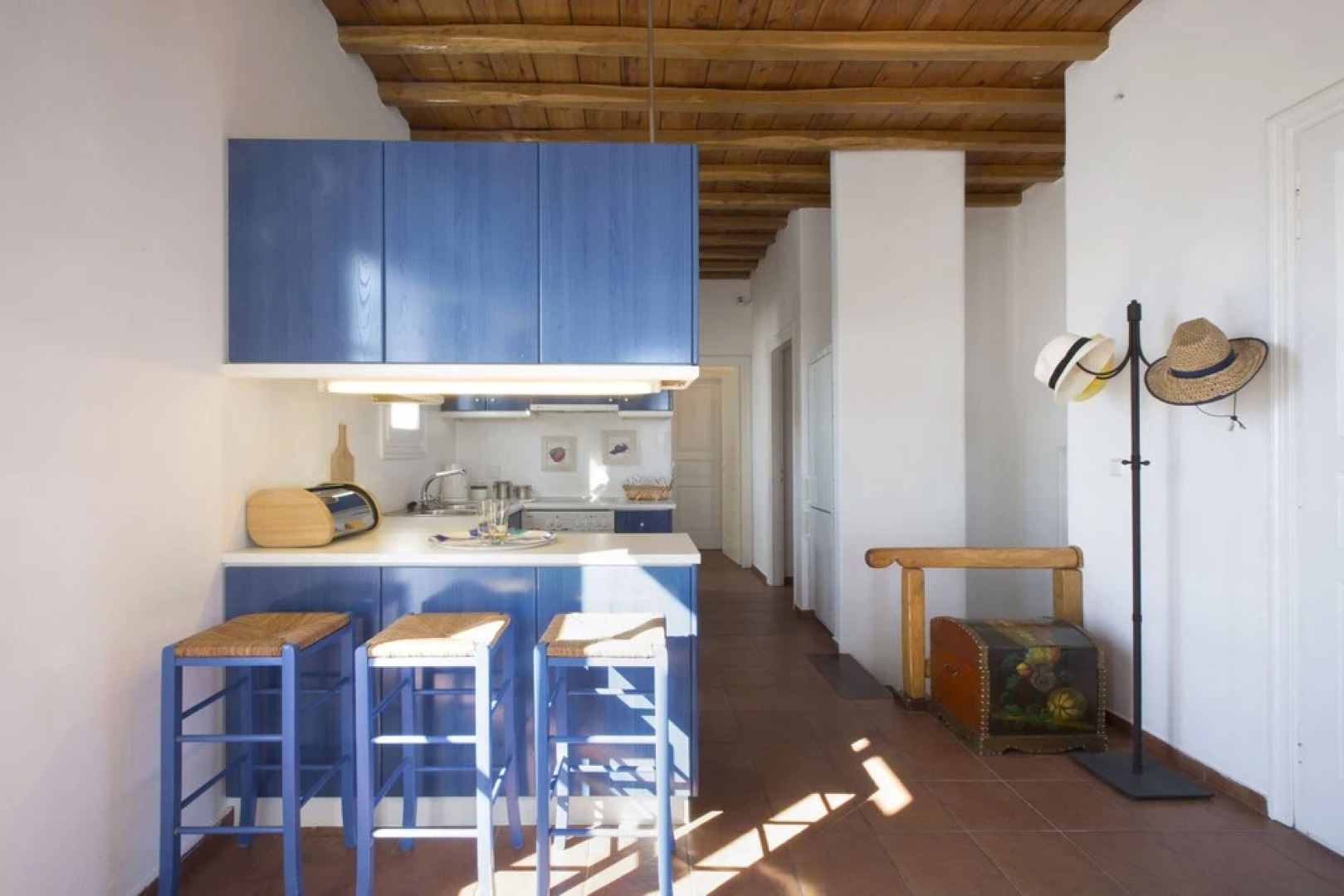 Psarrou villa for 10 guests, stunning sea views