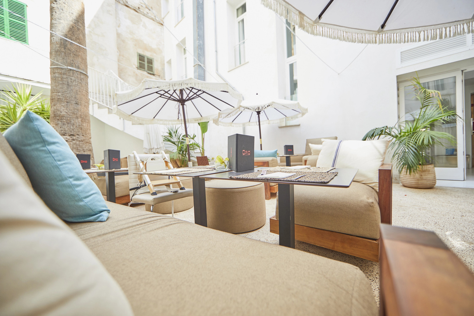 Puro Oasis Urban Hotel