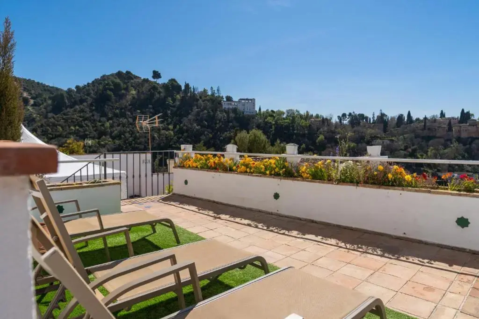 Apartamentos Montesclaros