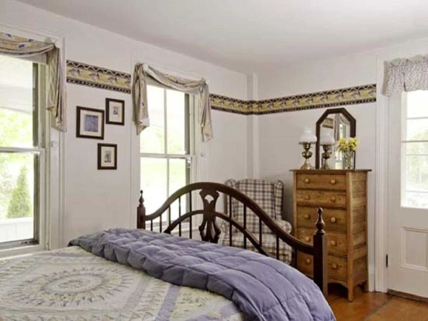 Golden Stage Inn B&B