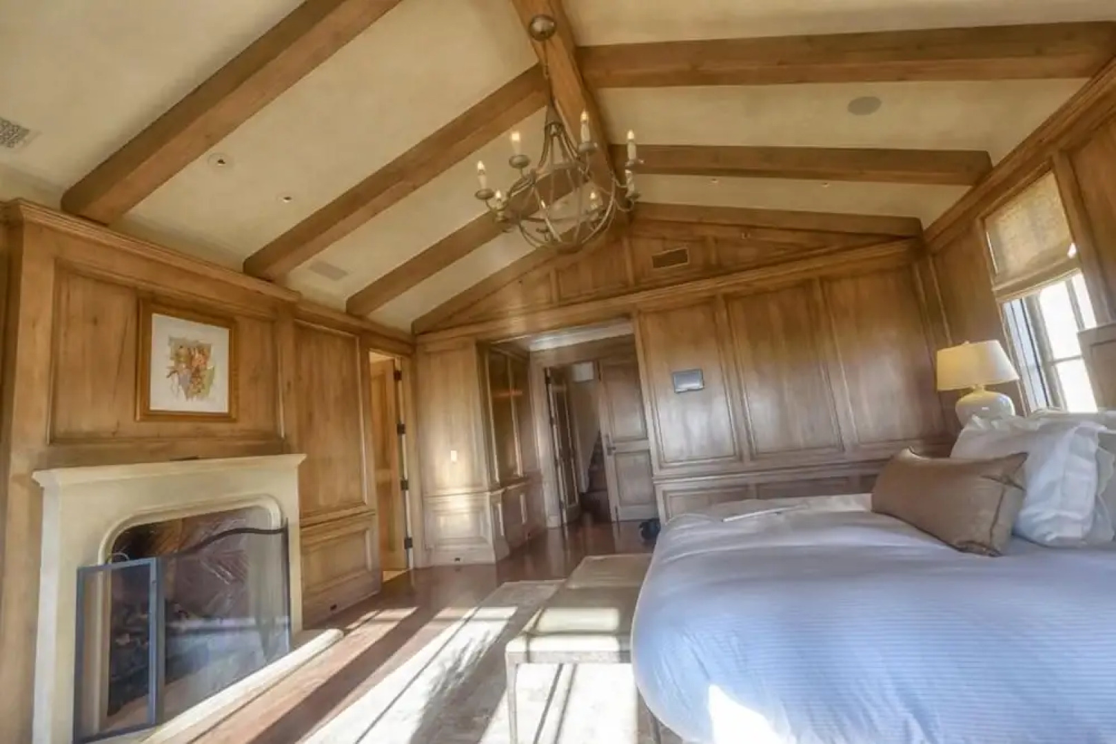 LX1 Chateau D' Renaitre Estate - Carmel-by-the-sea