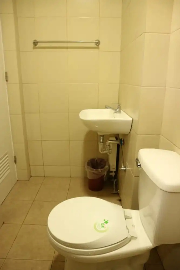 Gateway 21 Hotel and Dormitel