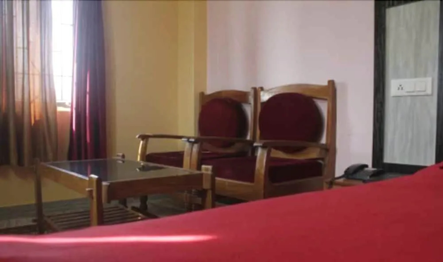 OYO Rooms Rajmahal Square 2