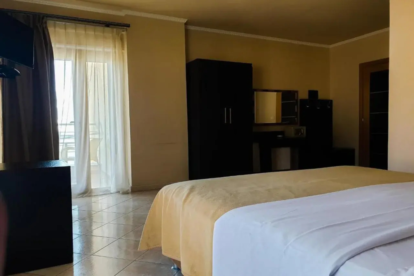 Hotel Nais Beach