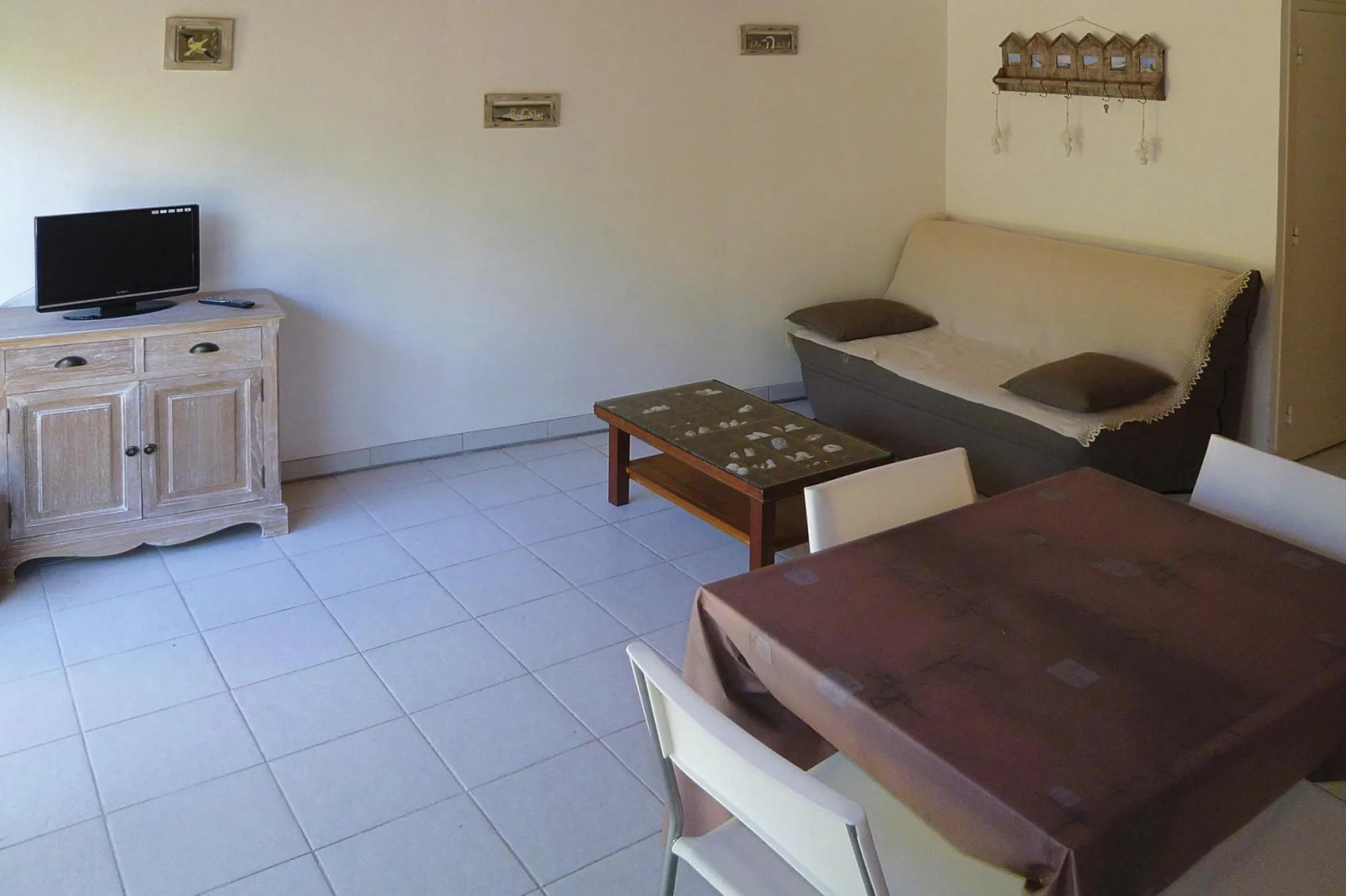 Holiday Home With Furnished Terrace