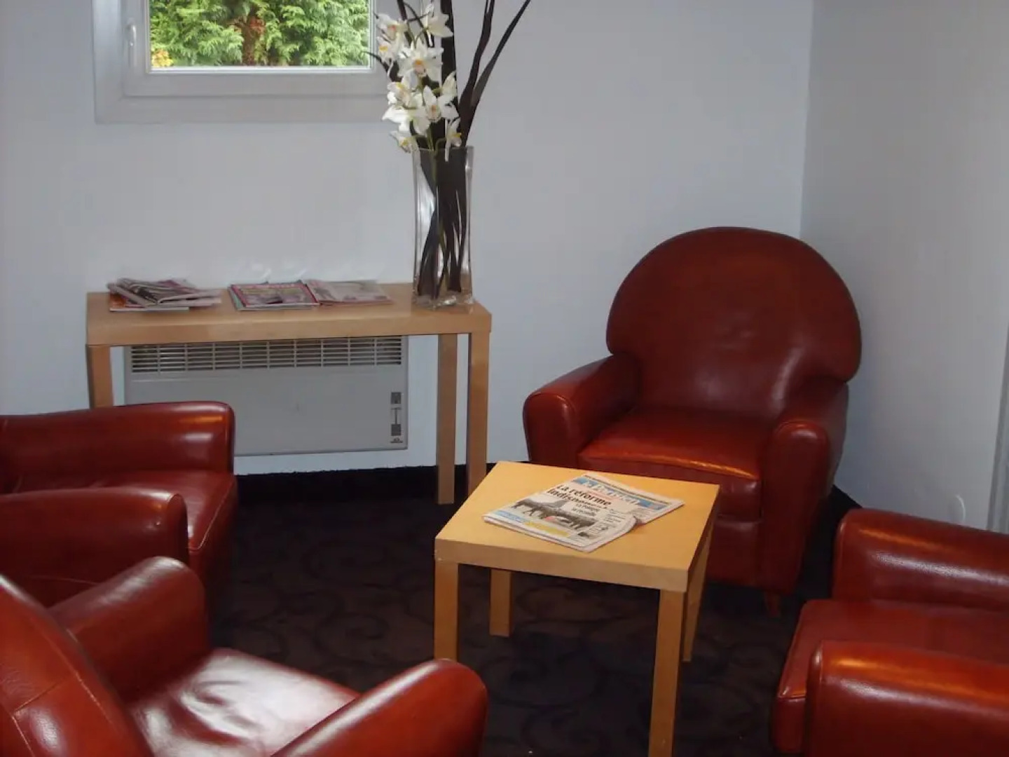 Brit Hotel Baillet en France