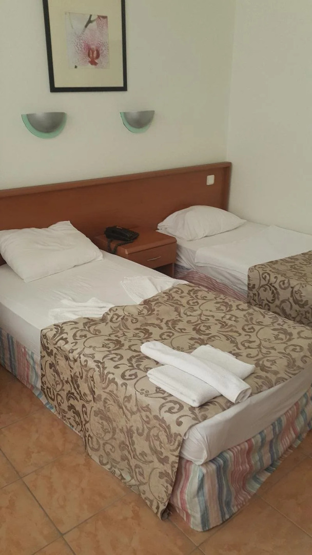 San Francisco Beach Hotel