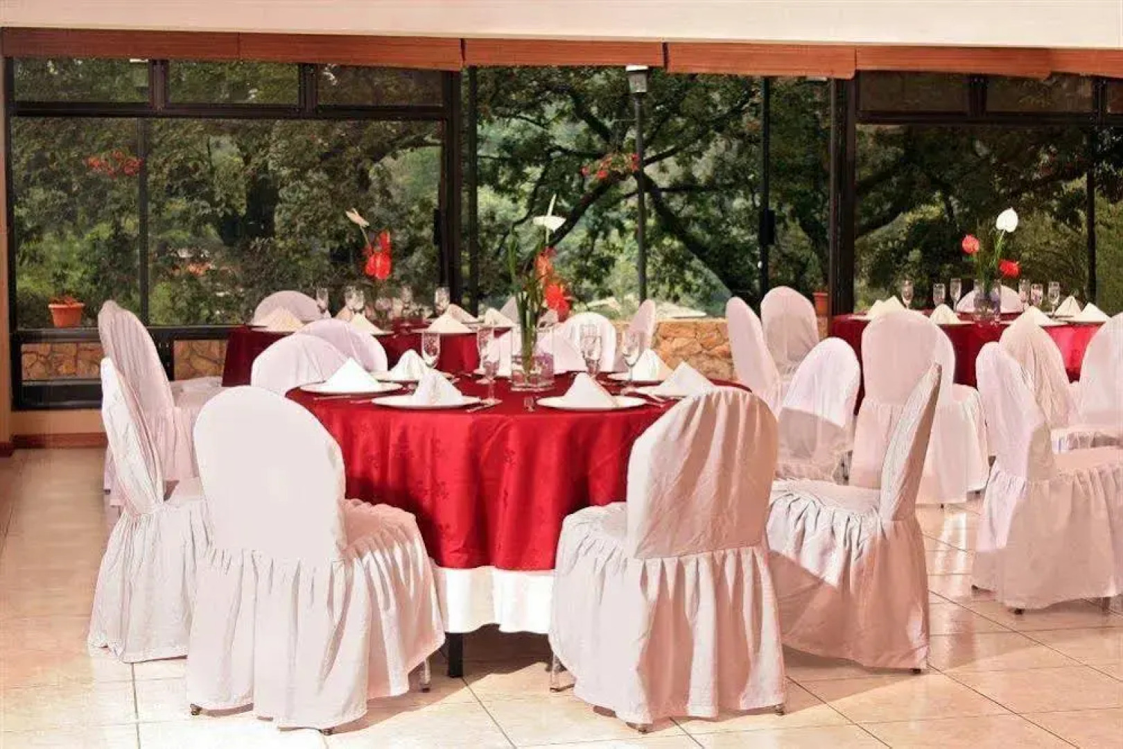 Suites Jardin Imperial