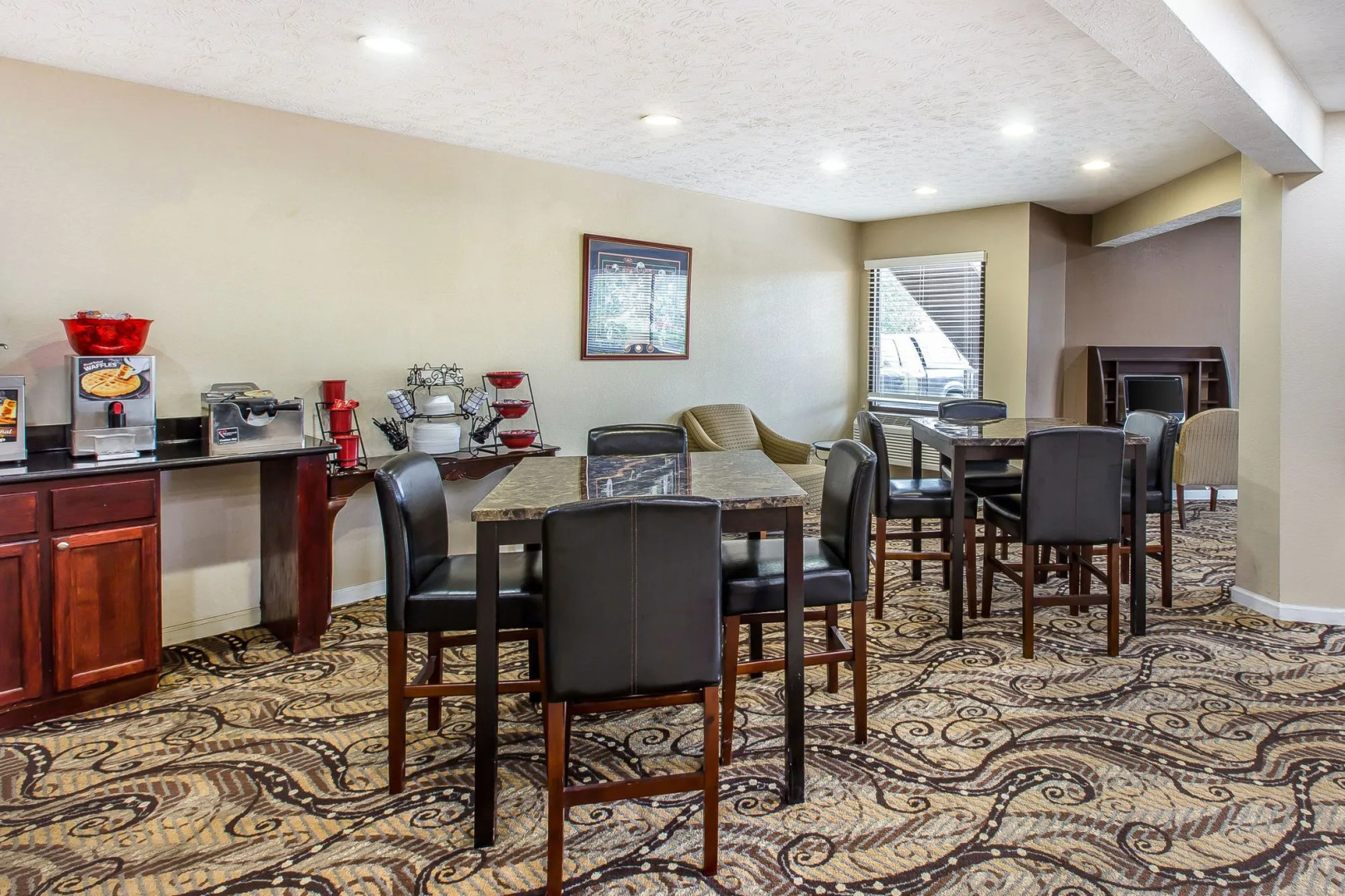 Auburn Lodge Near University