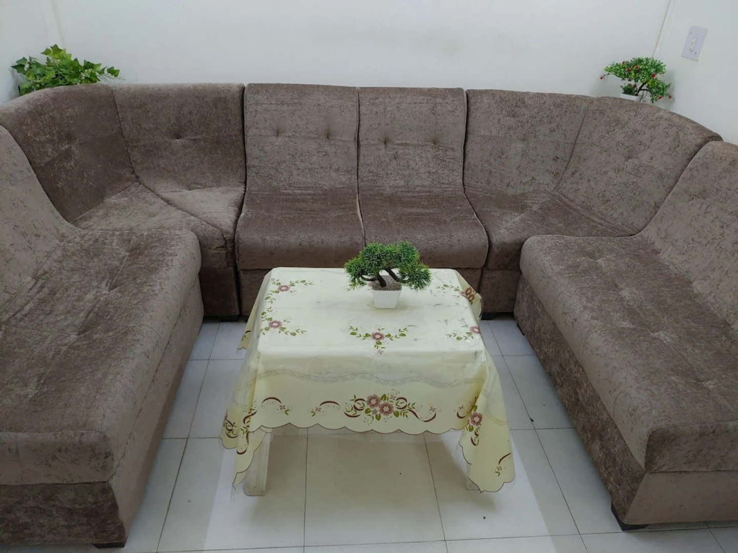 Hotel Green Palace and Ujala Restaurant