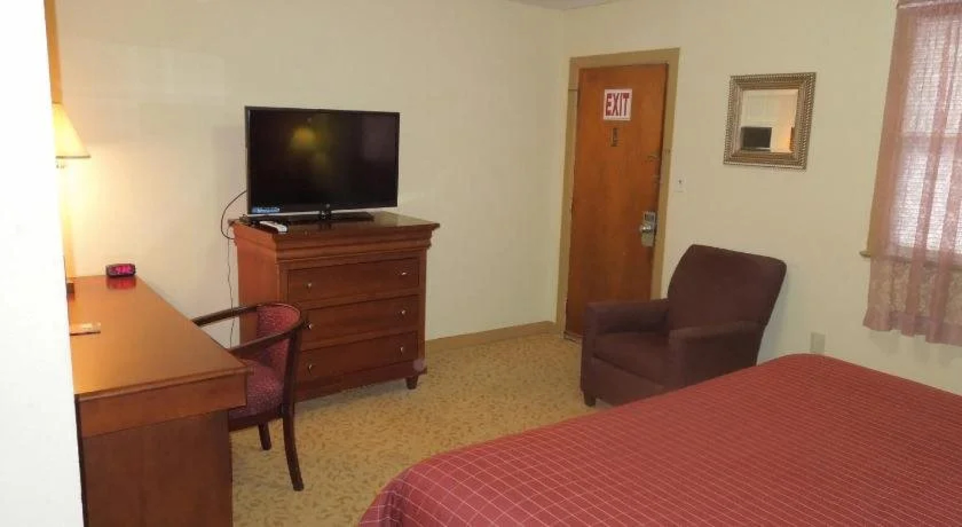 Slumberland Motel Mount Holly