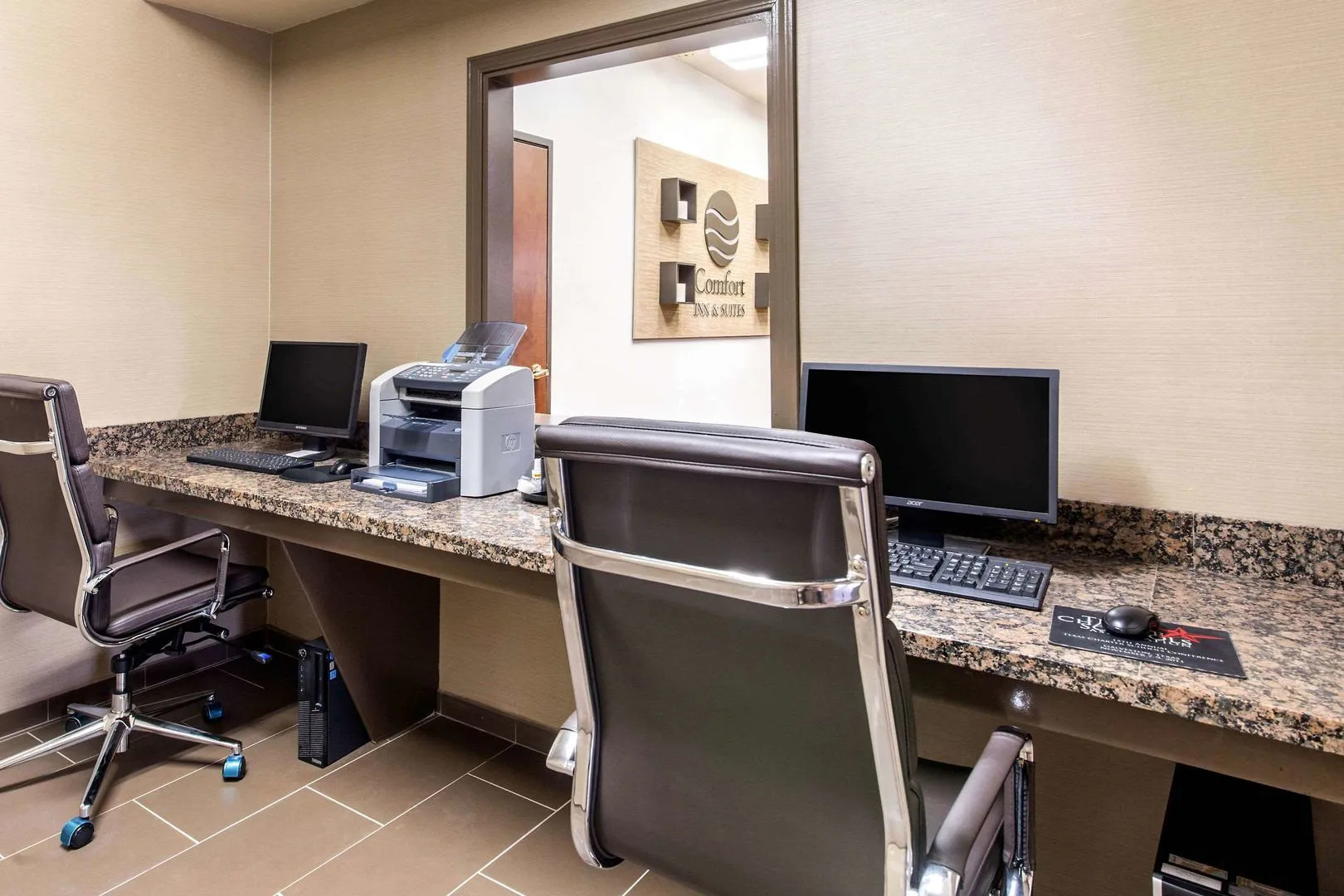 Comfort Inn & Suites IAH Bush Airport – East