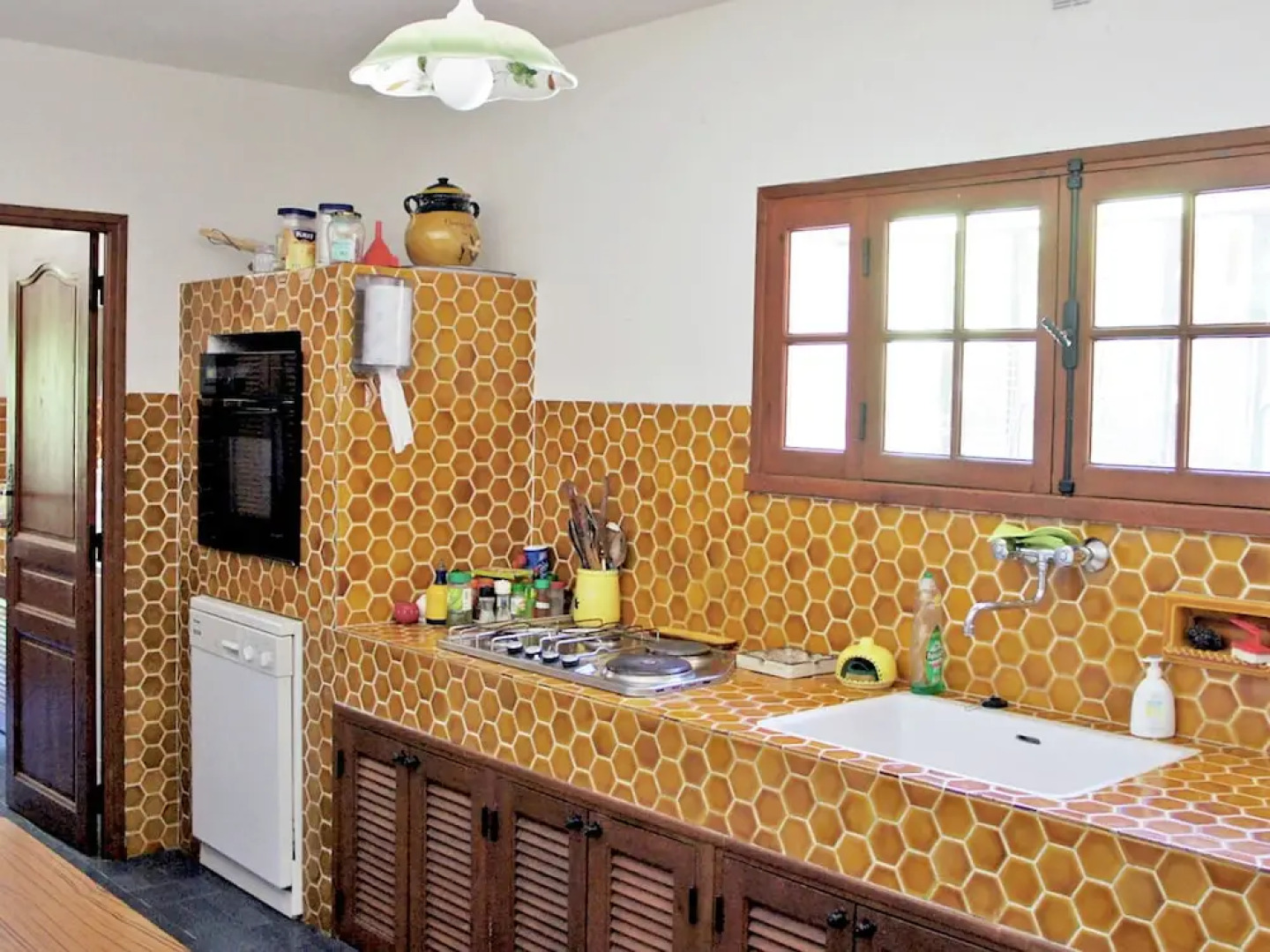 Charming Holiday Home in Tourtour, Provence With Garden