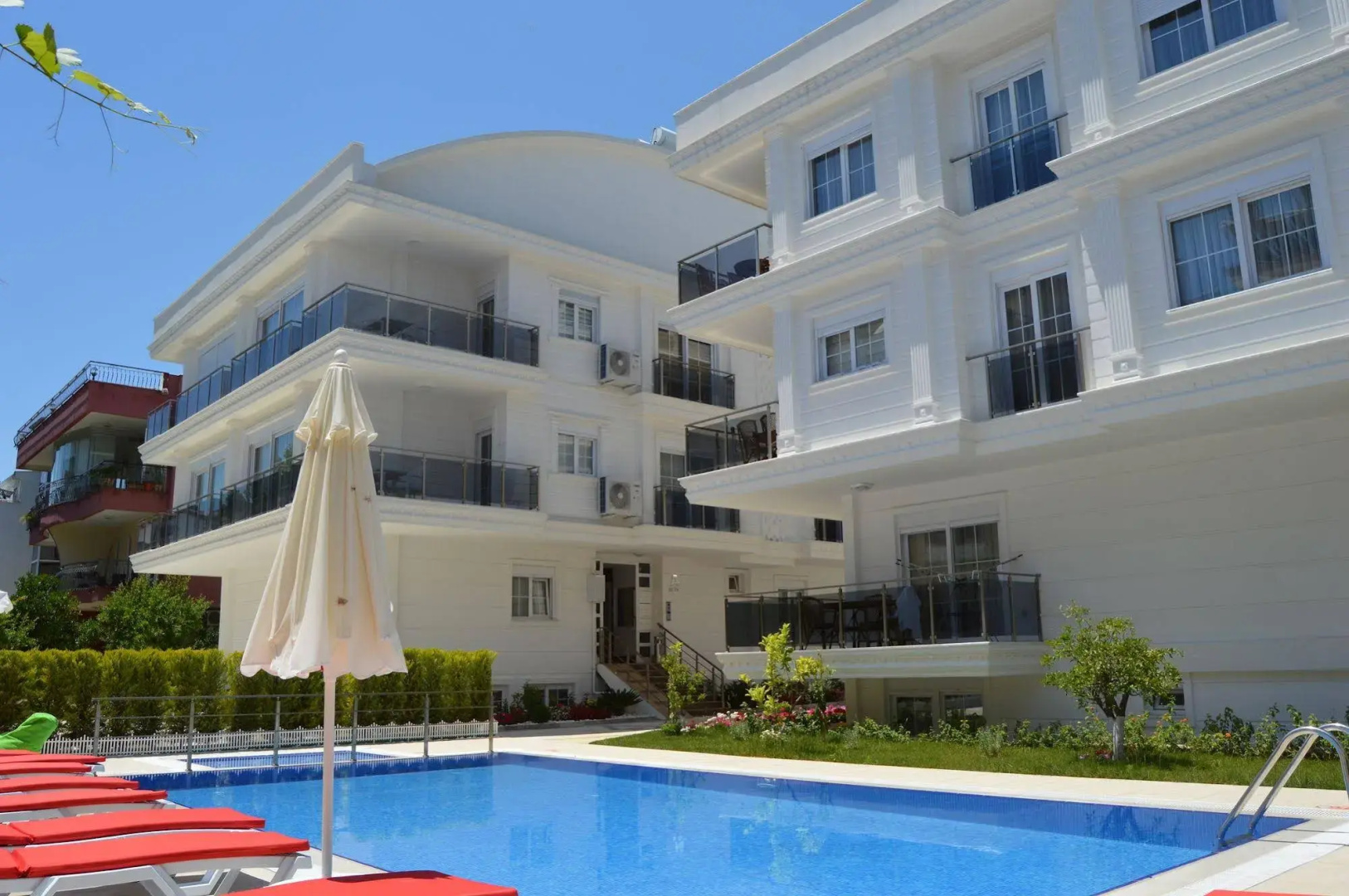 Roma Residence - Emir Gursu Houses B