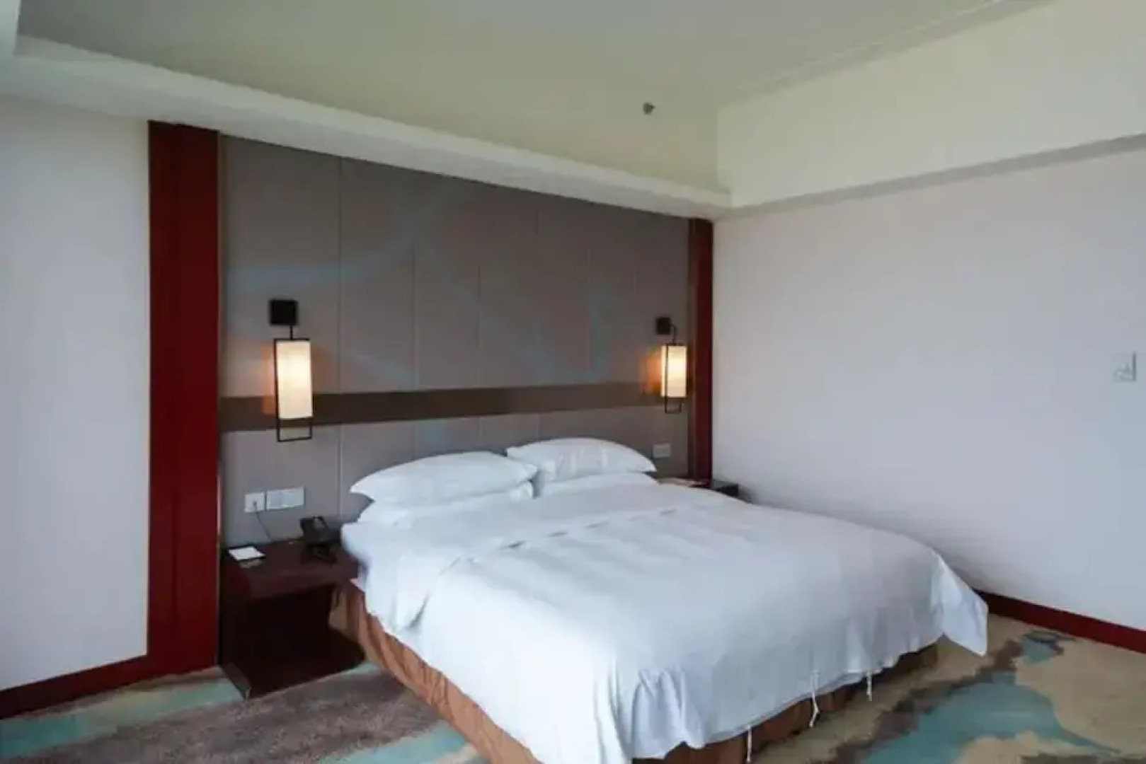 The Qube Hotel Shanghai Jinshan