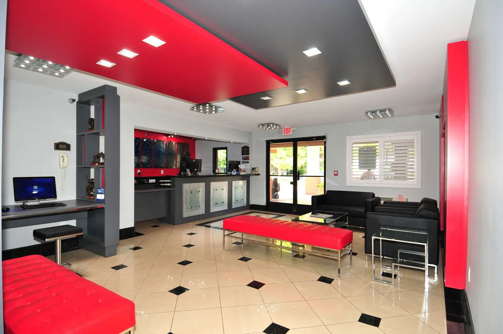 Best Western Antelope Inn & Suites