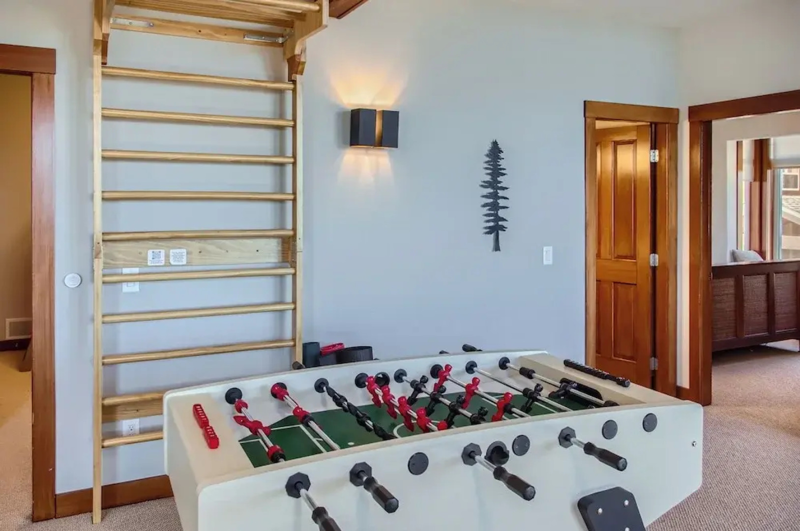 365 Moonshine Crescent by Okanagan Premier