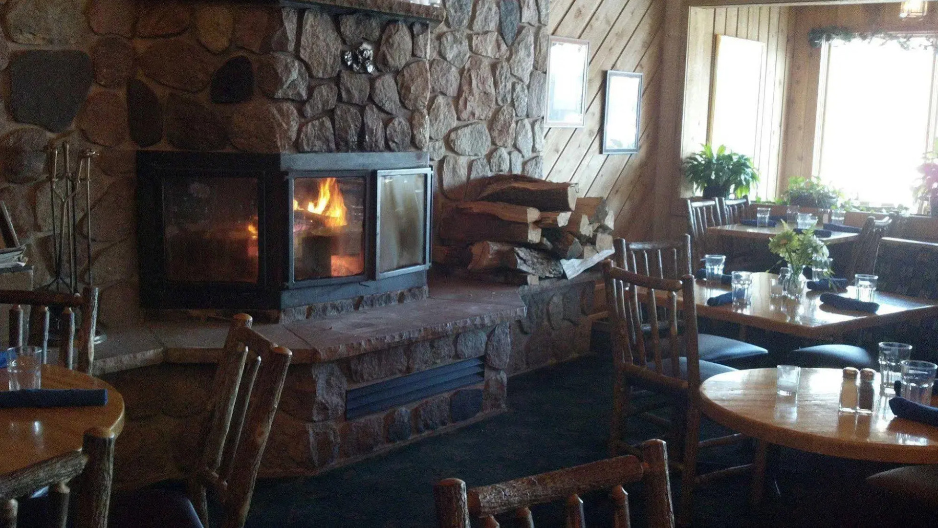 Lakewoods Resort & Lodge