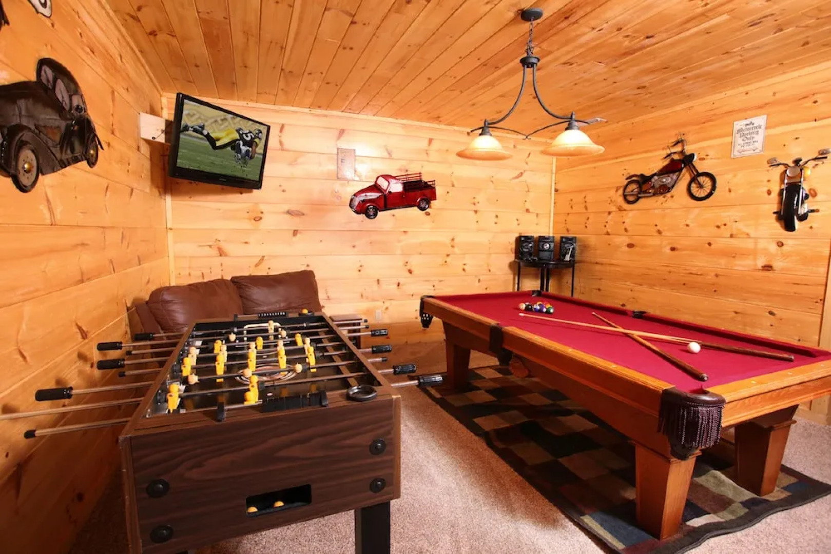 Off The Clock - Four Bedroom Cabin