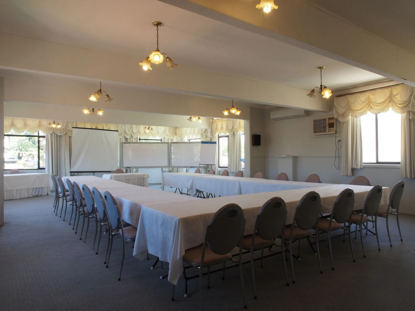 Normandie Motel and Function Centre