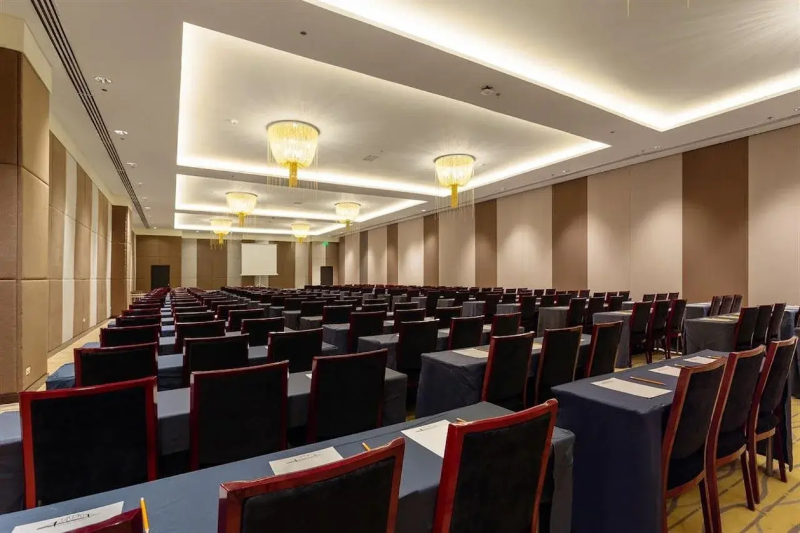 Summit Hotel Tacloban