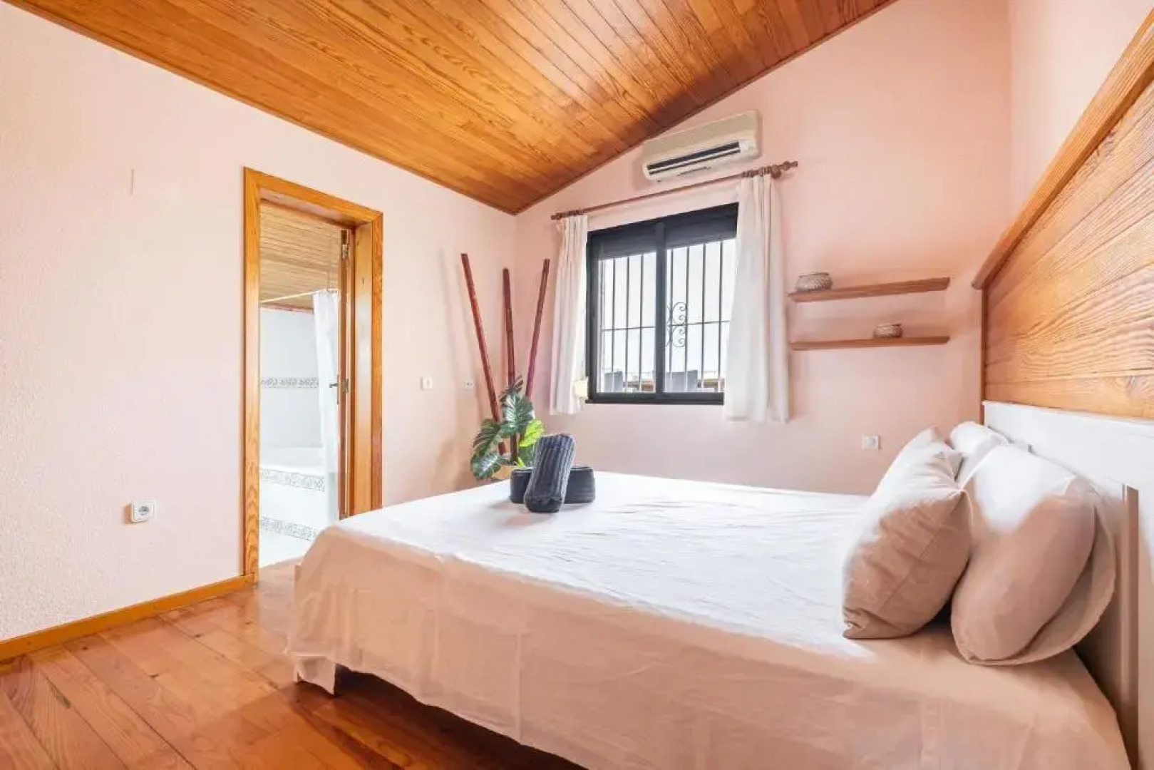 Espectacular Villa en La Nucía. Privacidad total.