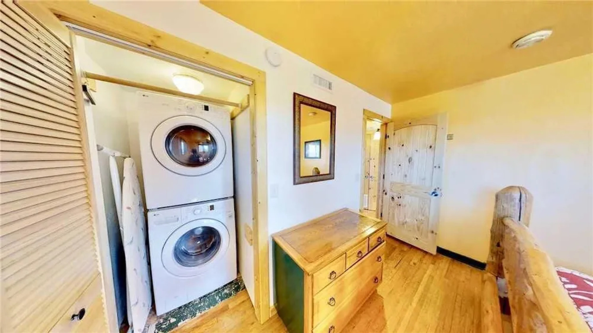 Pack Creek Farm House by RedAwning