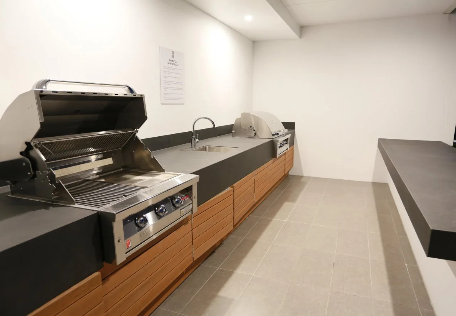 Alex Perry Hotel & Apartments