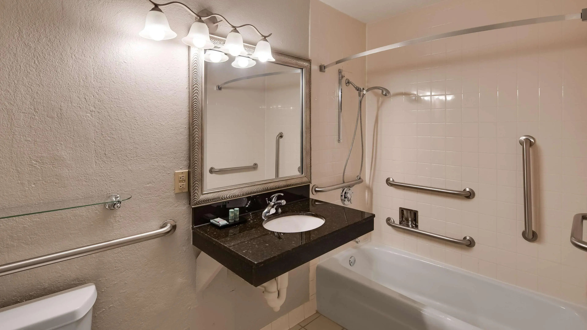 Best Western Tomah Hotel