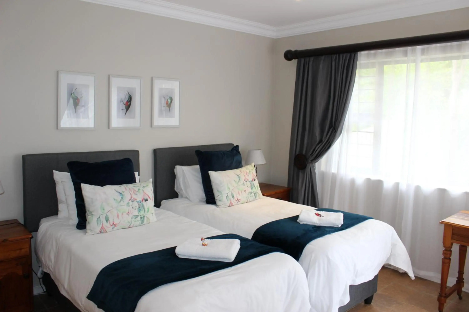 Sunbird Haven Self-Catering Sleeps 8