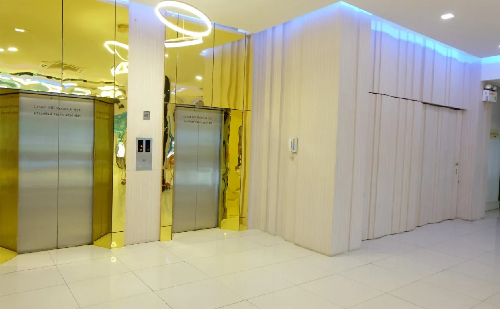 Grand Hill Resort and Spa