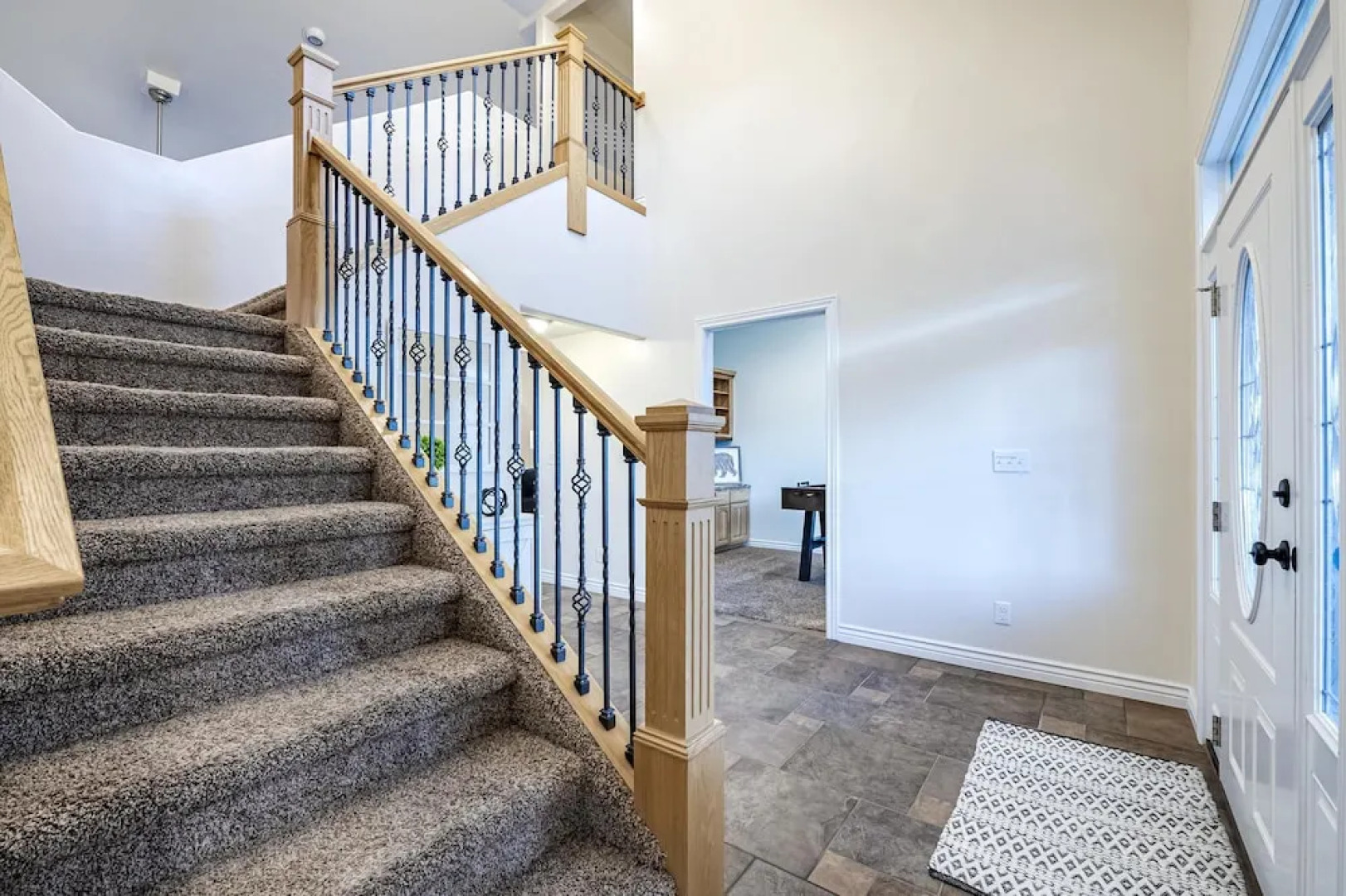 Family Fun Property Between Bear Lake Marina and Raspberry Square, Multiple Game Rooms, Sleeps 32, All New Furniture