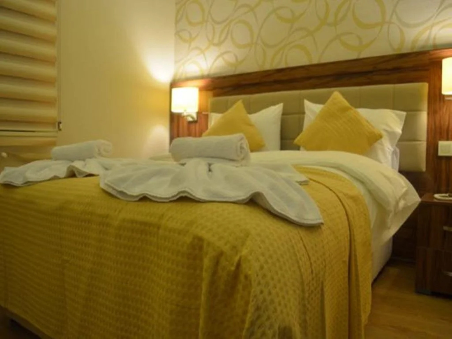 Channel Karaburun Hotel