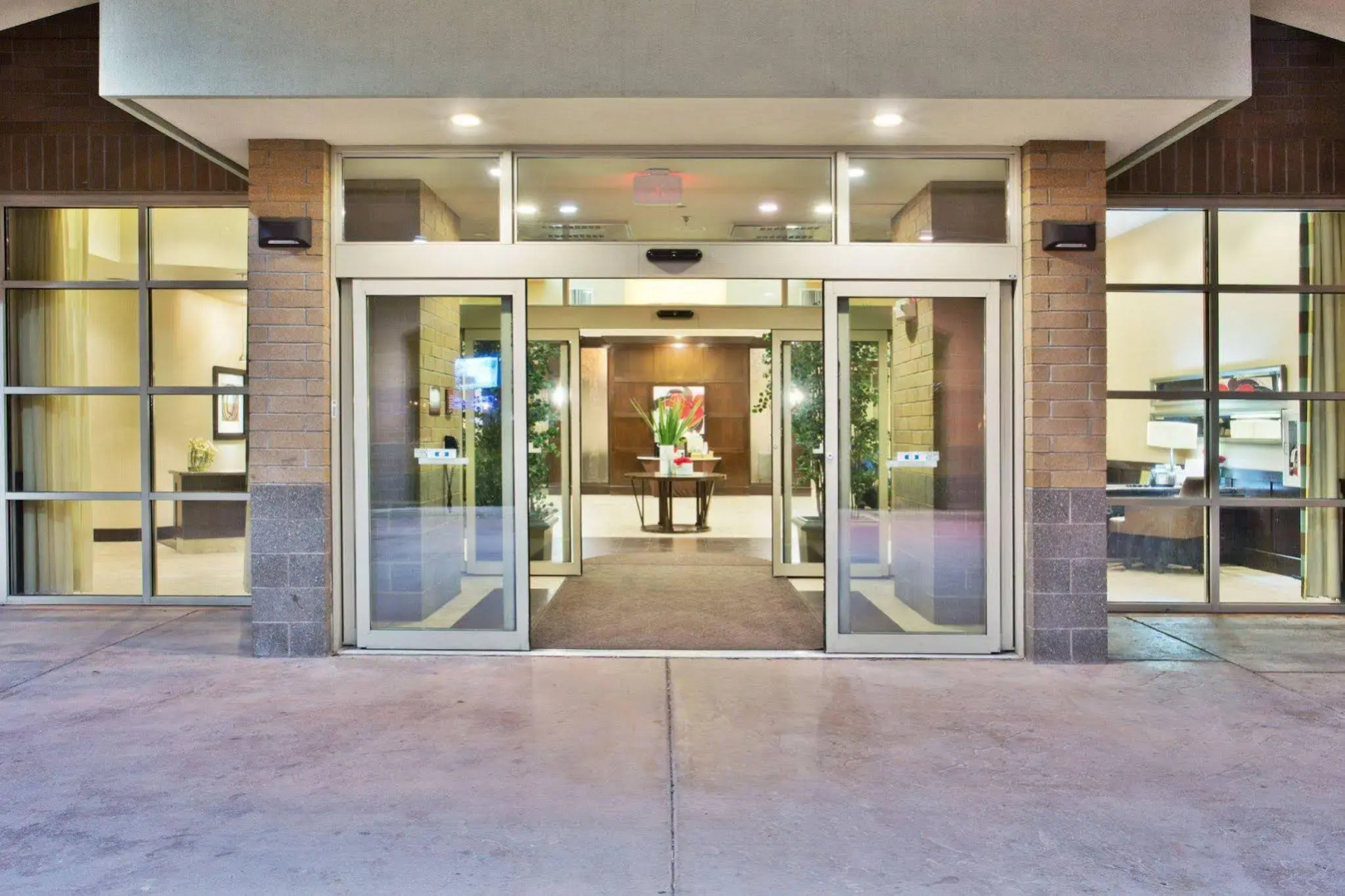 Crowne Plaza Anchorage Midtown by IHG