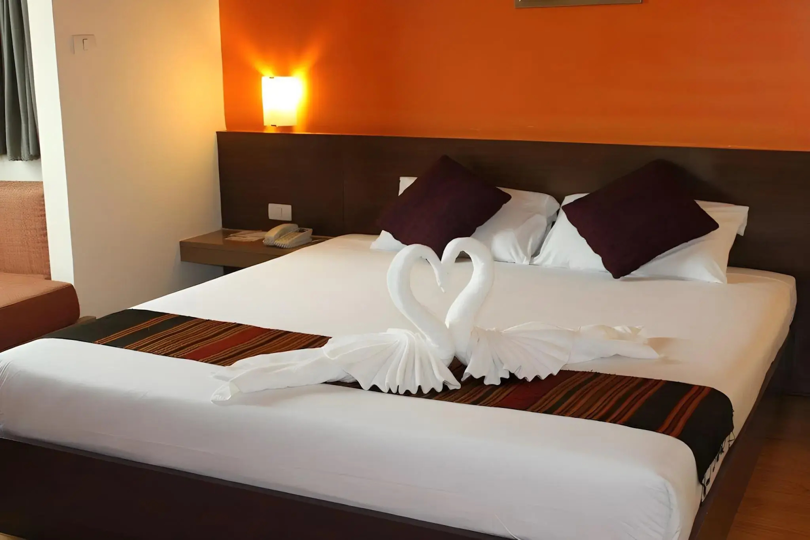 The Seasons Bangkok Huamark