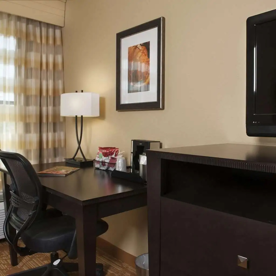 Branson Hillside Hotel