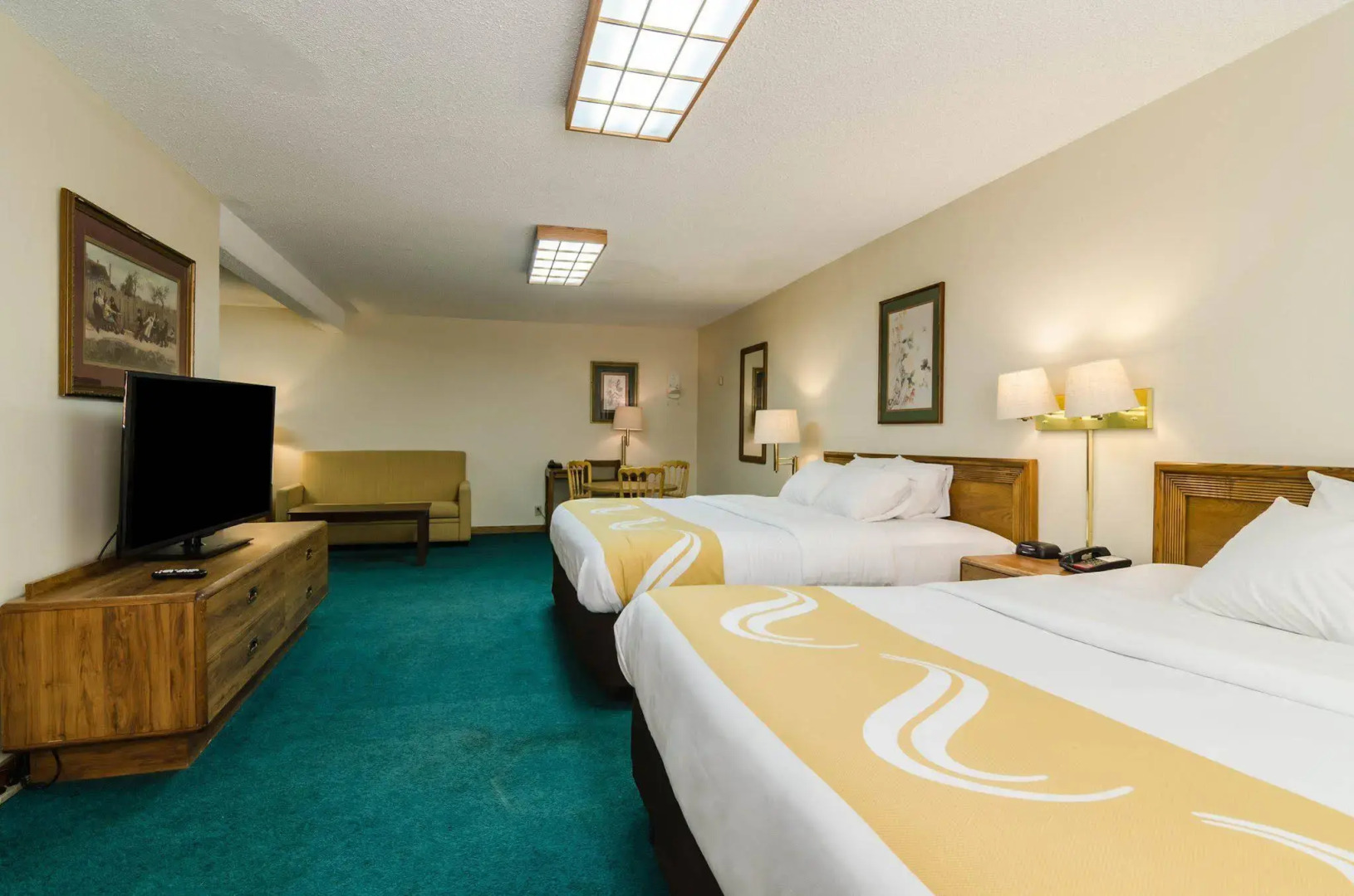 Quality Inn & Suites