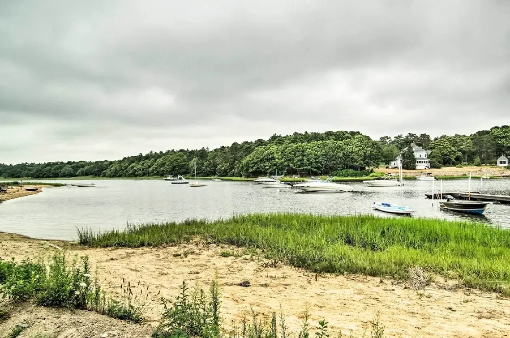 Wareham Cottage Near Cape Cod & Ski Area!