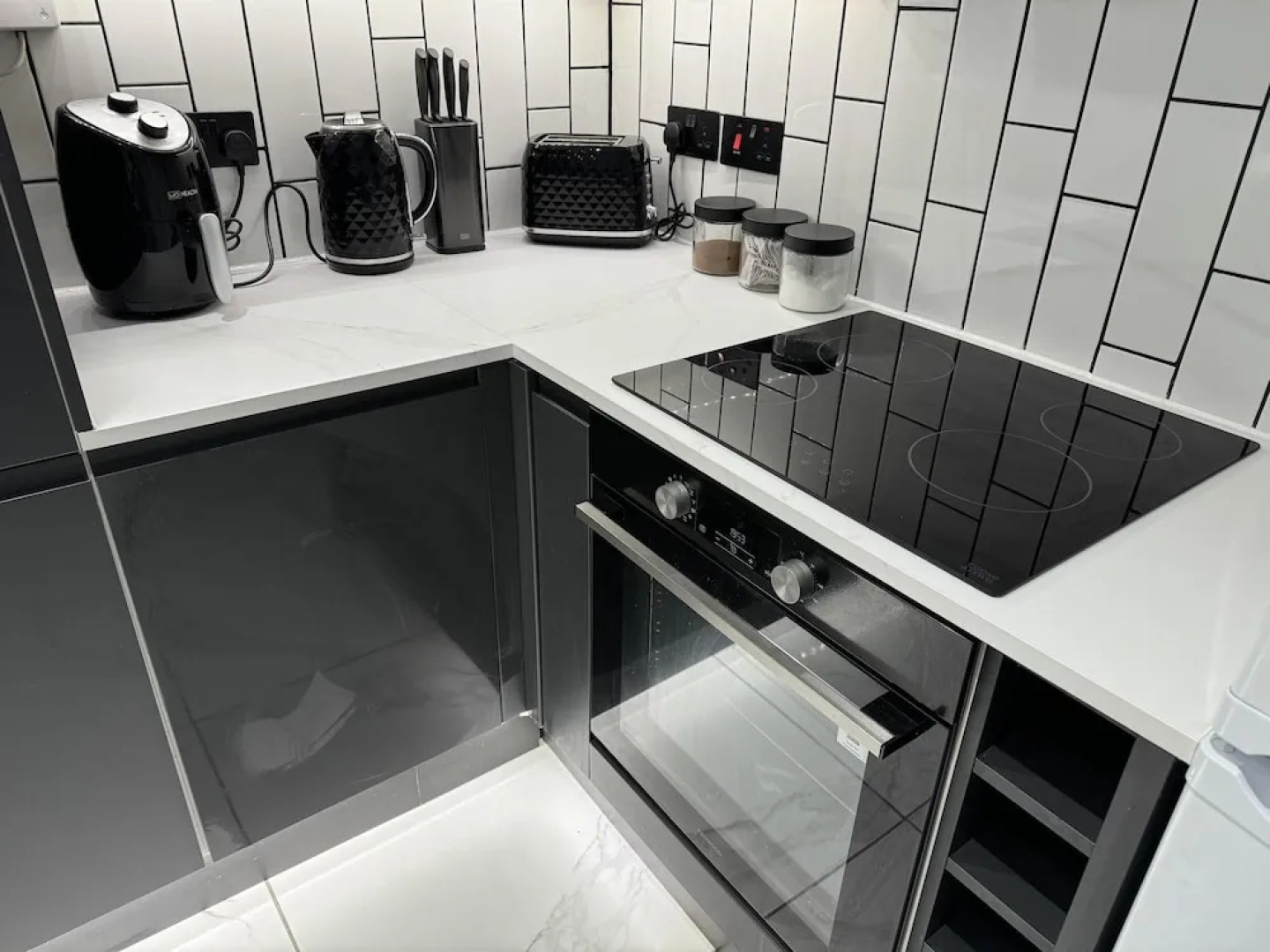 Impeccable 3-bed House in Walsall