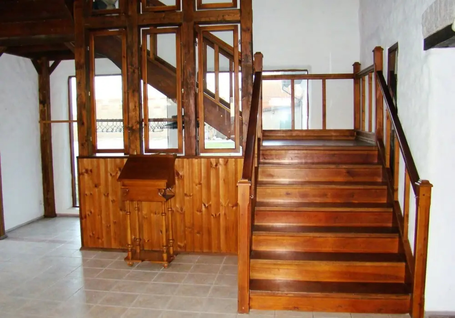 Üksik Rüütel Hotel