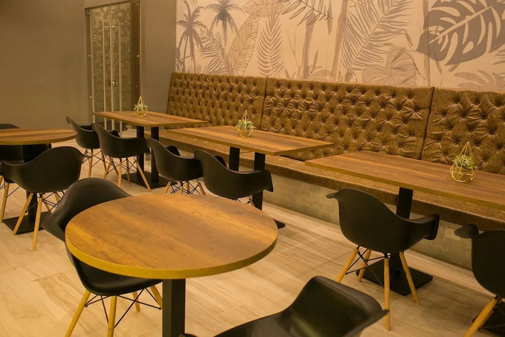 Hotel Sexta Avenida Inn