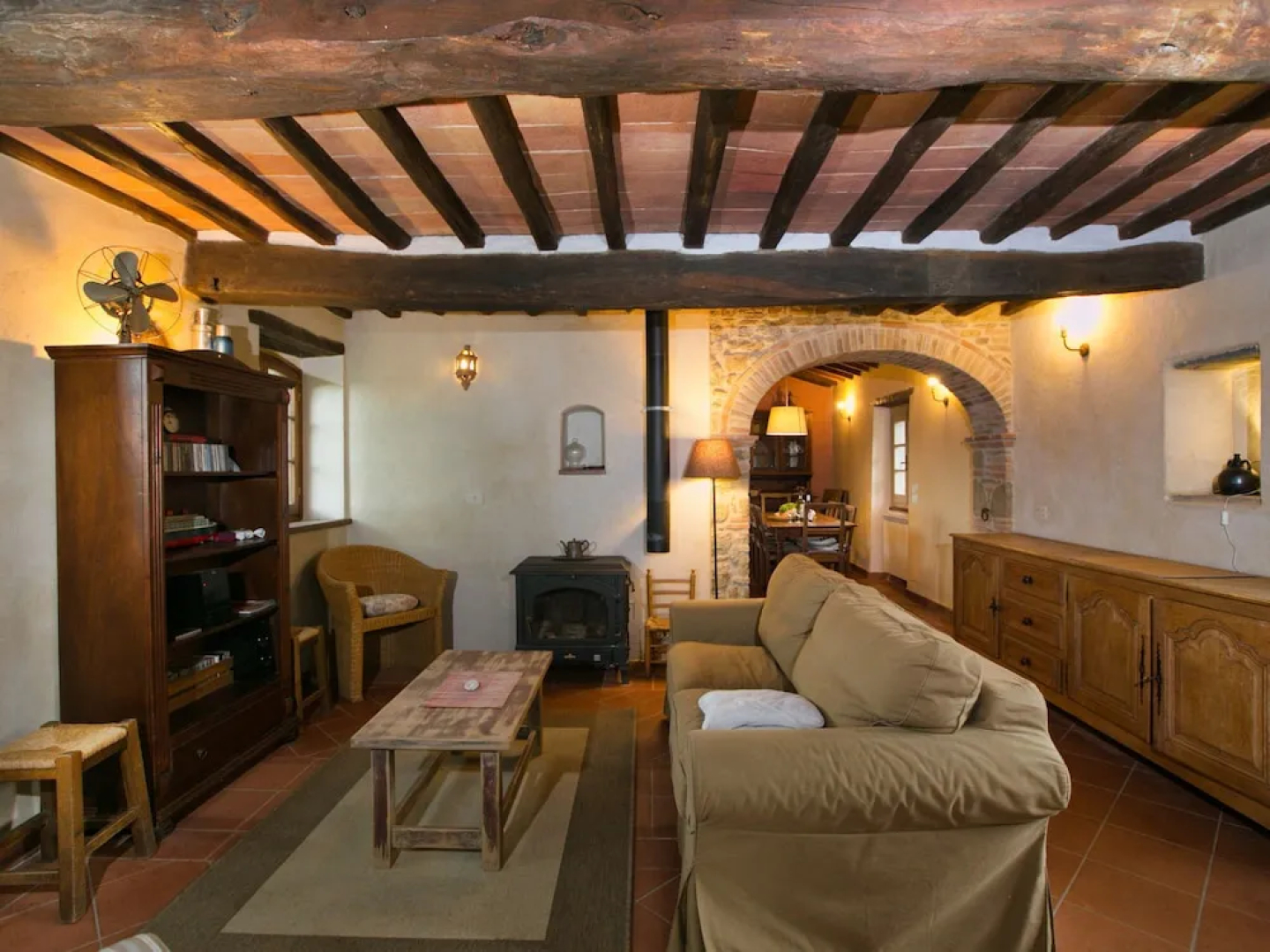 Magnificent Farmhouse in Lucignano With Swimming Pool