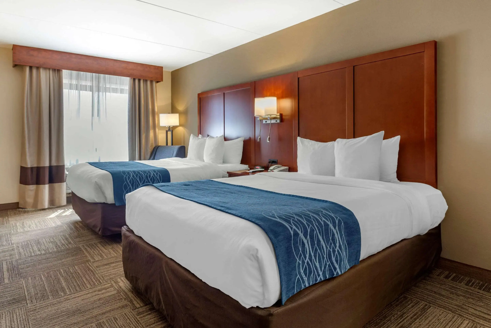 Comfort Inn Edgewater on Hudson River